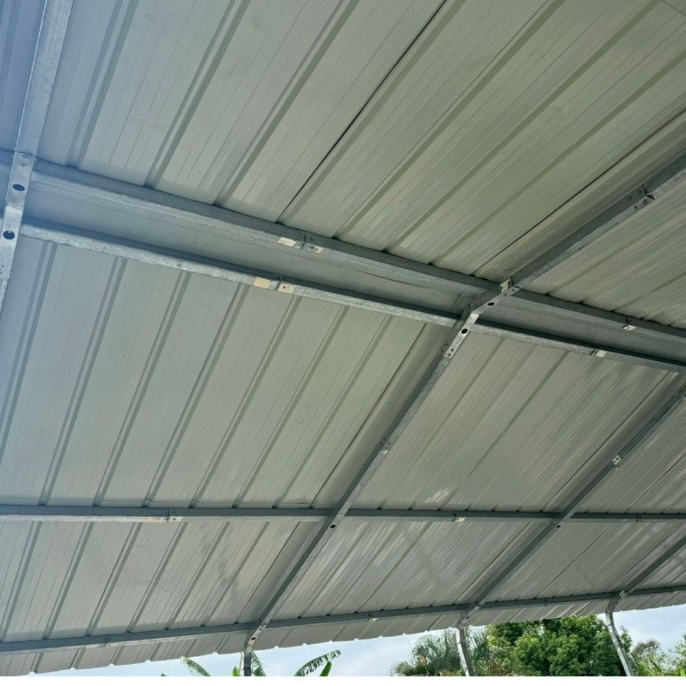 horse shelter- roof